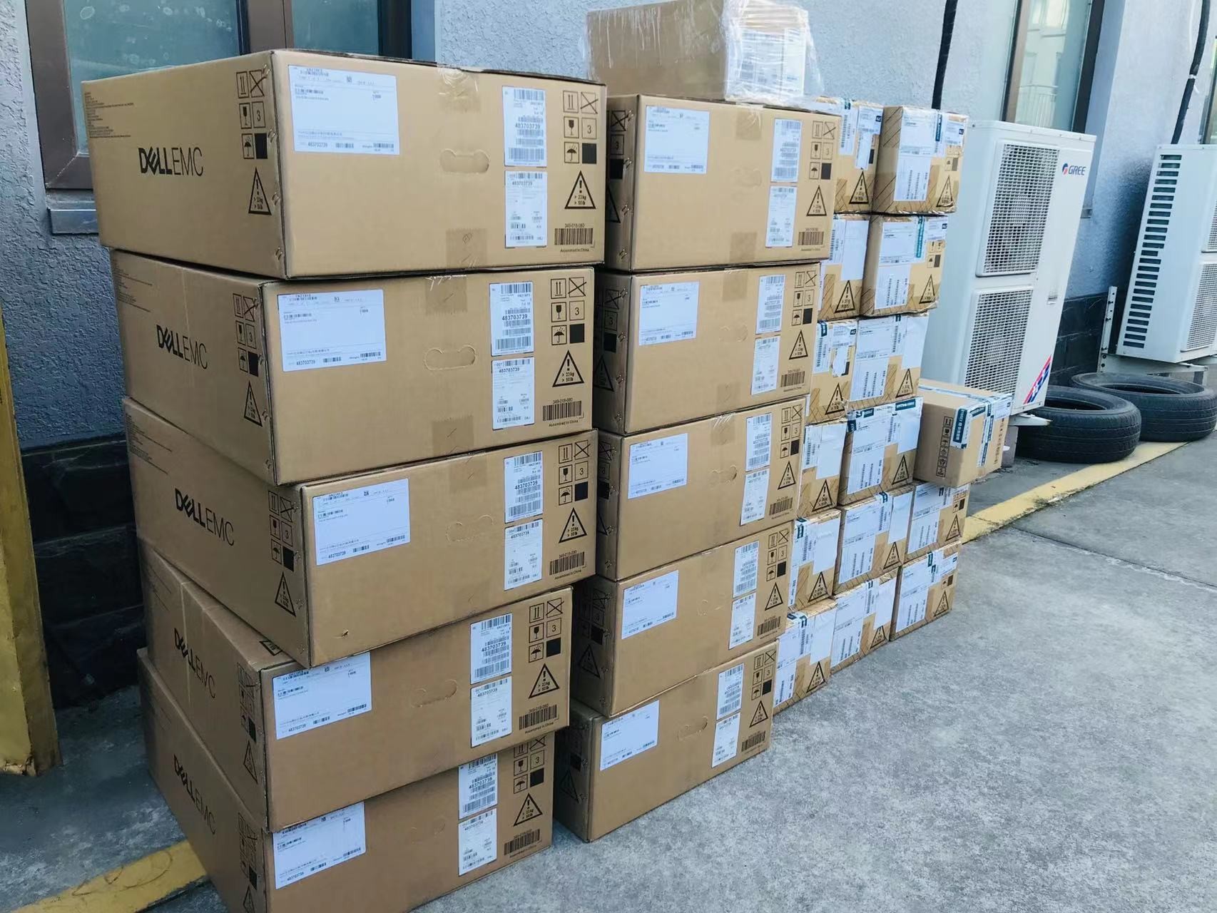 Storage Enclosure Emc Unity Storage System XT480 Xt Storage XT480F ...