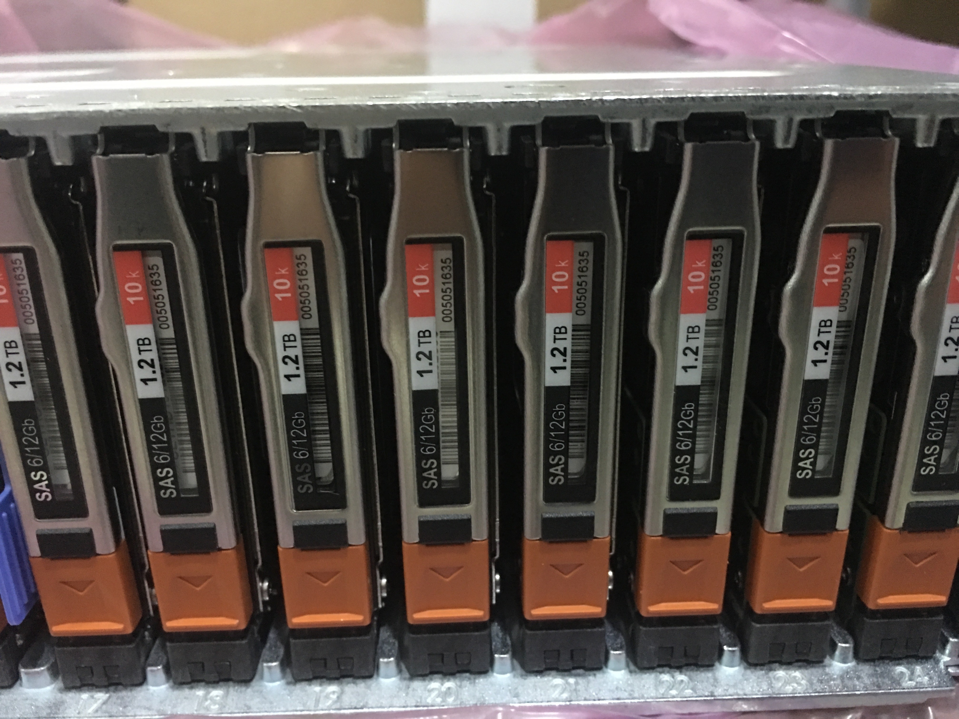EMC D3-2S10-1800 1.8tb 10k SAS 6g Hdd DELL EMC Unity Storage 400 Hybrid ...
